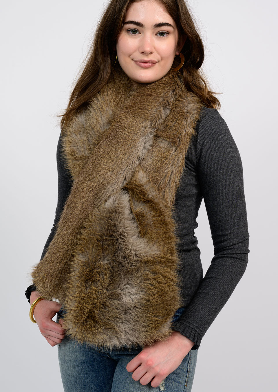 FAUX FUR SCARF