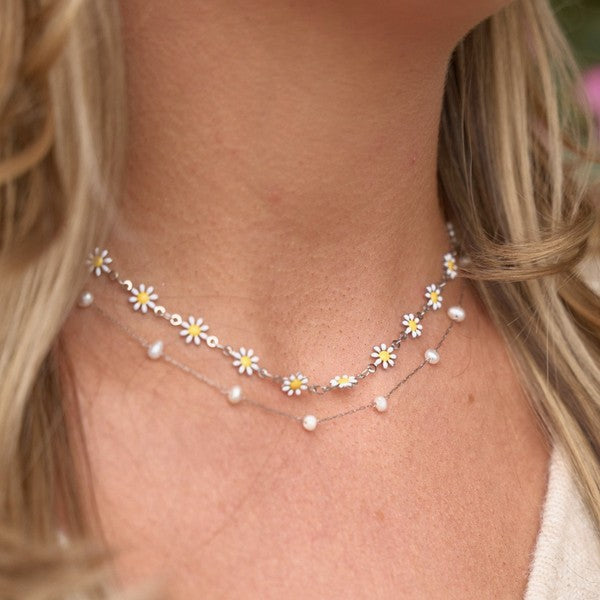 White Daisy Choker Silver