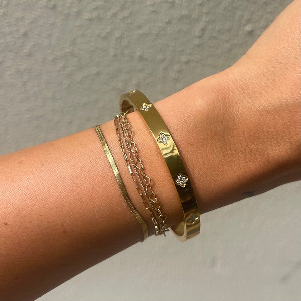 Flora Gold Bangle