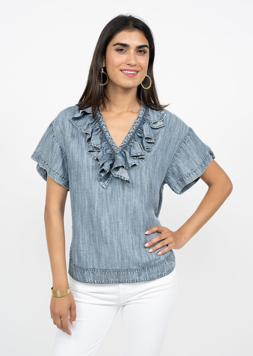 RUFFLE FRONT TOP