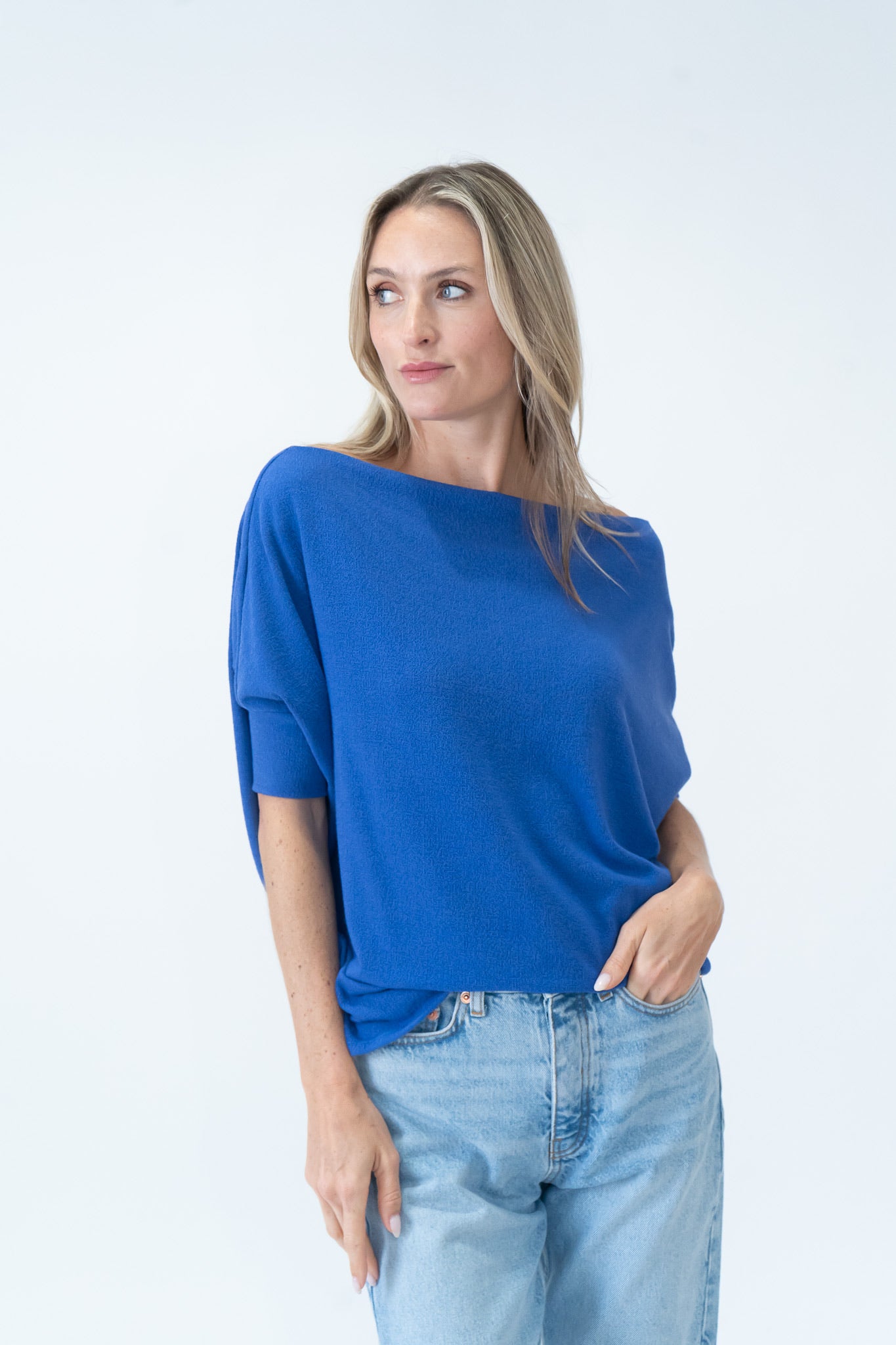 SHORT SLEEVE ANYWHERE TOP